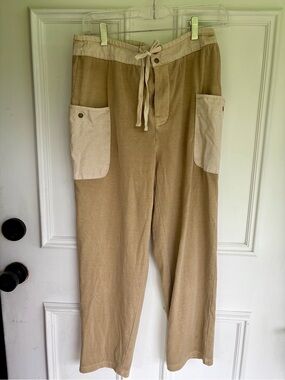 Universal Thread Men's Two-Tone Tan and Cream Relaxed Joggers